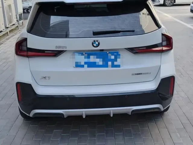 BMW X1 — Фото автомобиля 5