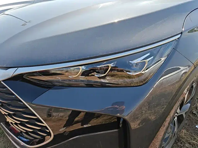 BYD Tang — Фото автомобиля 23