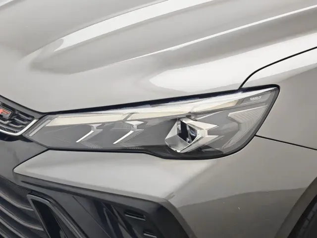 Geely Binrui — Фото автомобиля 8