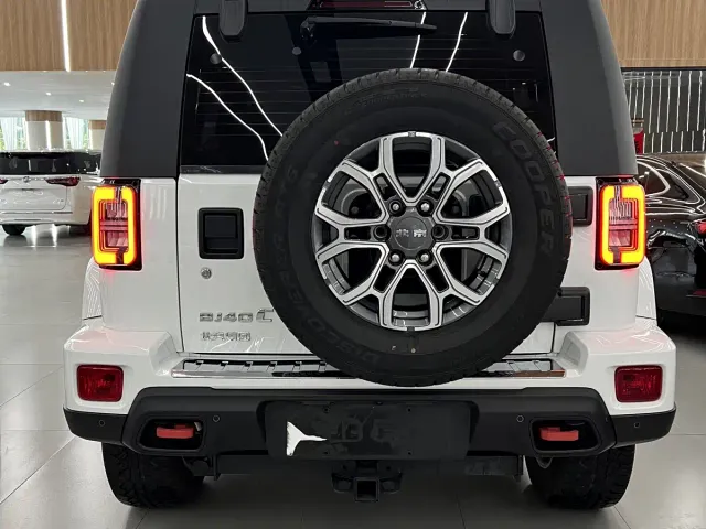 BAIC BJ40 — Фото автомобиля 4