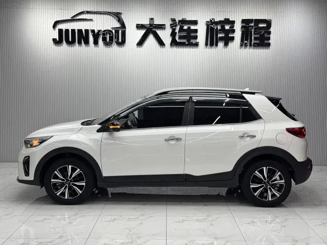 Kia KX1 — Фото автомобиля 7