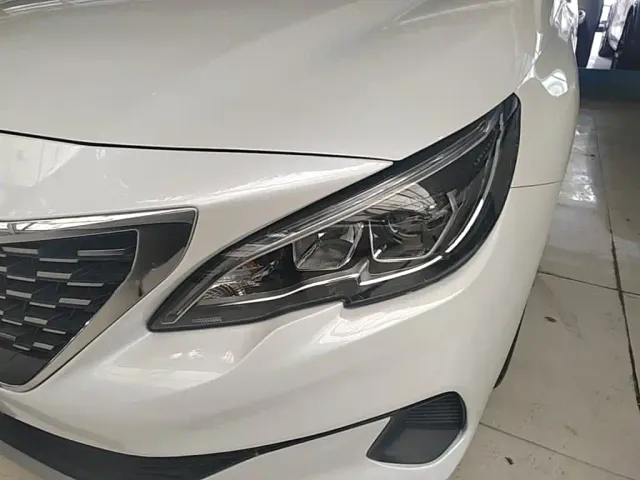 Peugeot 408 — Фото автомобиля 23