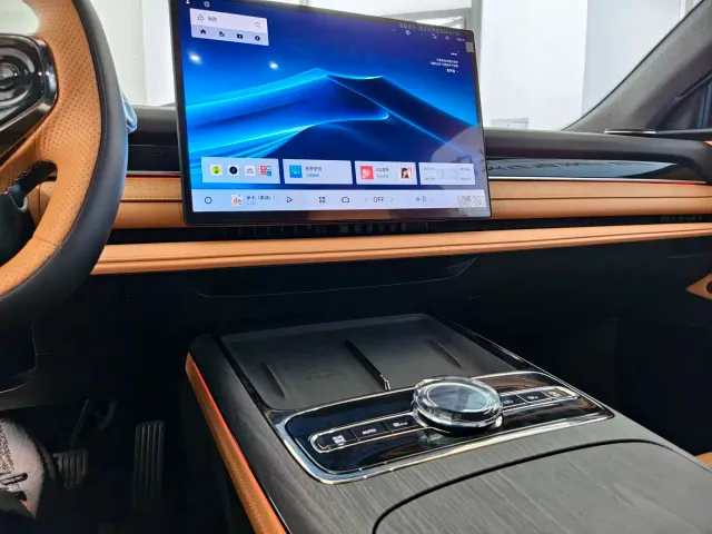 Geely Galaxy Xingyao 8 — Фото автомобиля 12