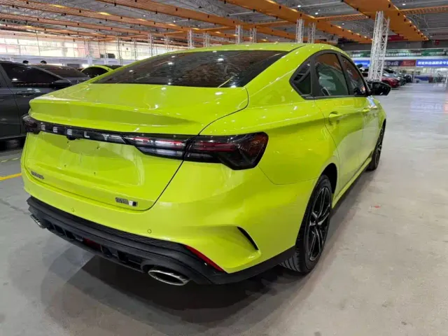 Geely Binrui — Фото автомобиля 10