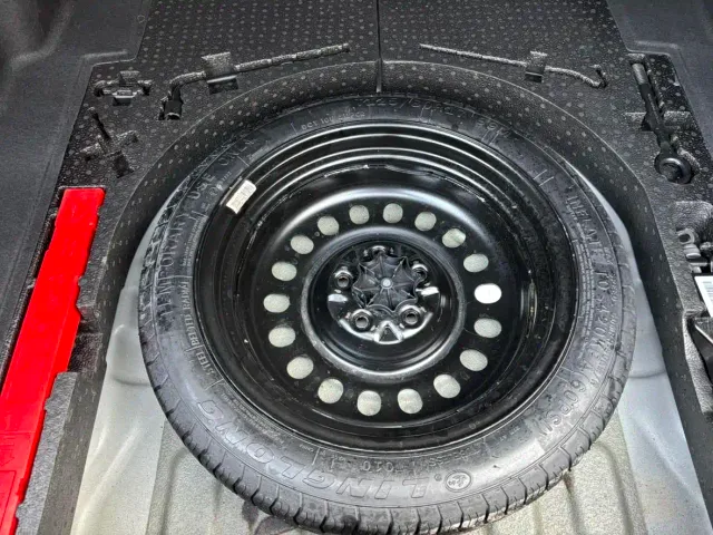 Geely Borui — Фото автомобиля 12