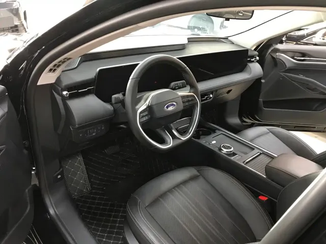 Ford Mondeo — Фото автомобиля 8