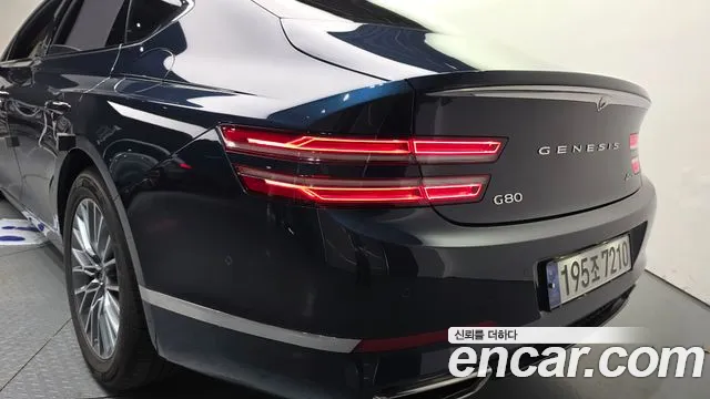 Genesis G80 RG3 — Фото автомобиля 8