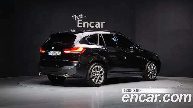 BMW X1 — Фото автомобиля 2