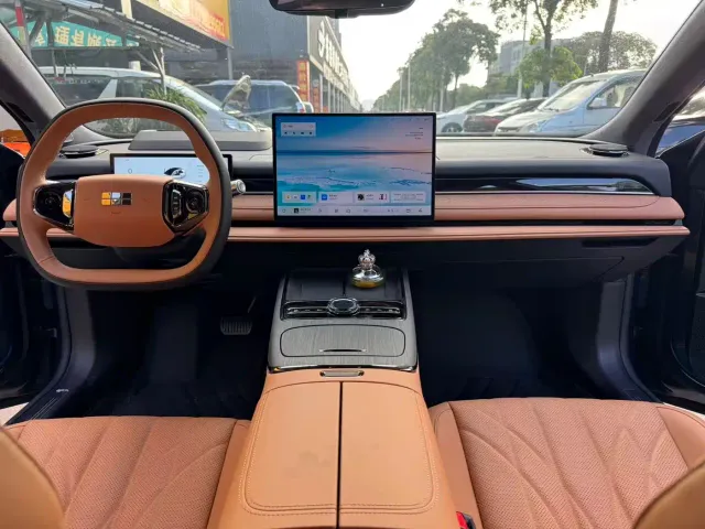 Geely Galaxy Xingyao 8 — Фото автомобиля 11
