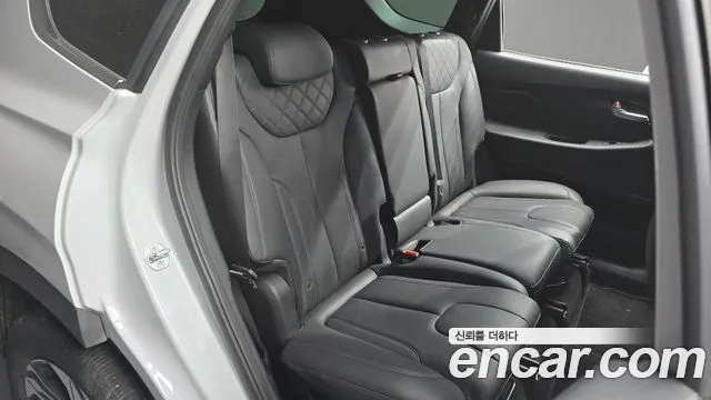 Hyundai Santafe — Фото автомобиля 12