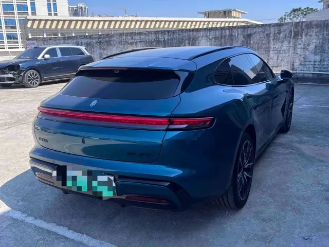 Shangjie Z7T — Фото автомобиля 4