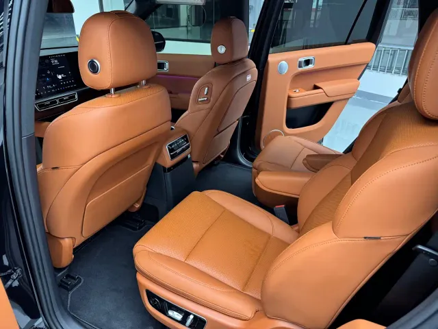 Li Auto L9 — Фото автомобиля 6