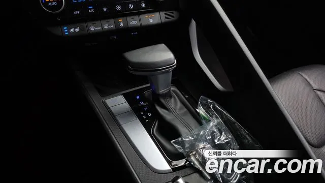 Hyundai Avante CN7 — Фото автомобиля 8