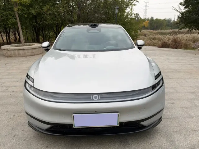 Changan Qiyuan A06 — Фото автомобиля 2