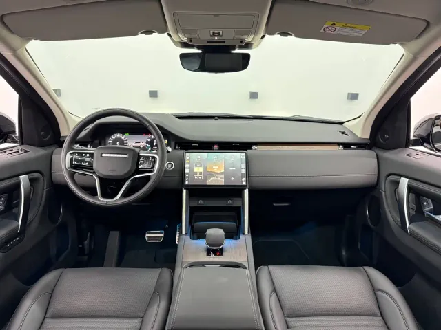 Land Rover Discovery Sport — Фото автомобиля 7