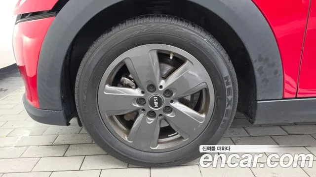 Mini Cooper Cooper 5 дверей Classic — Фото автомобиля 5