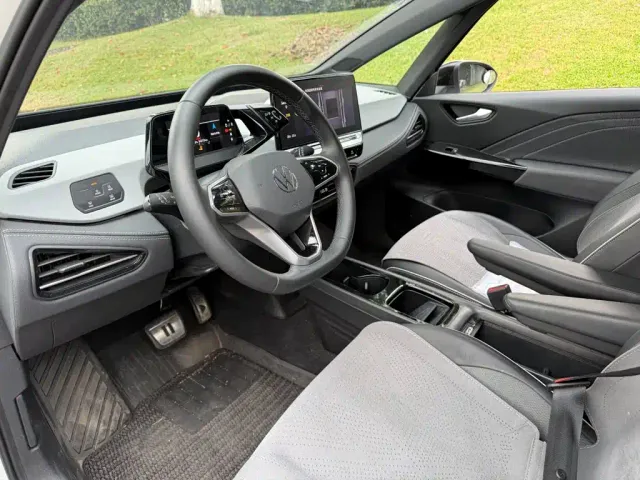 Volkswagen ID.3 — Фото автомобиля 7