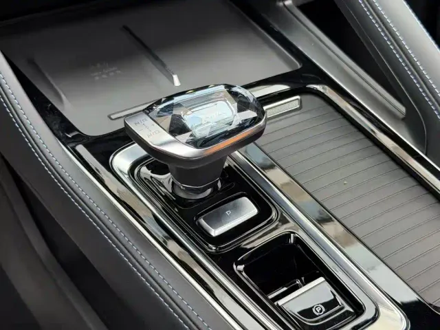 Geely Xingrui — Фото автомобиля 13