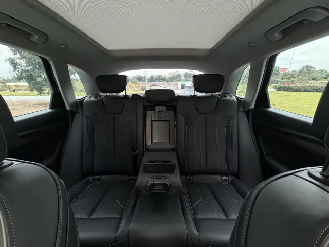 Audi Q5L — Фото автомобиля 23