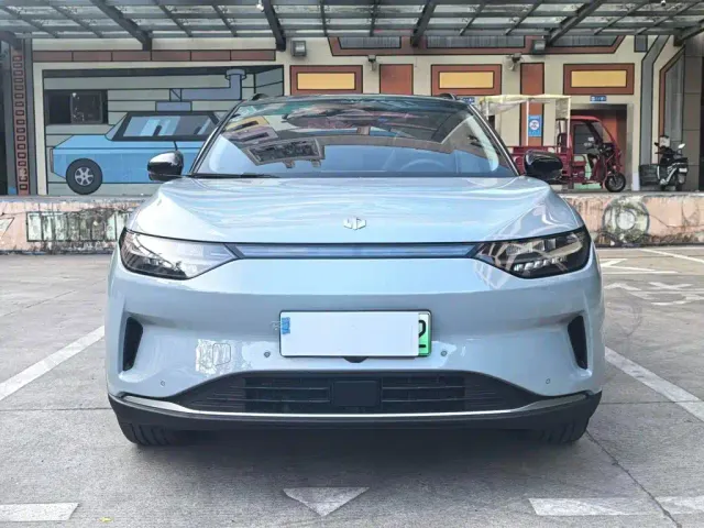 Leapmotor C11 — Фото автомобиля 2