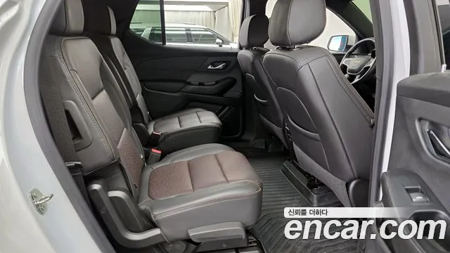 ChevroletGMDaewoo Traverse Traverse 3.6 AWD High Country — Фото автомобиля 12
