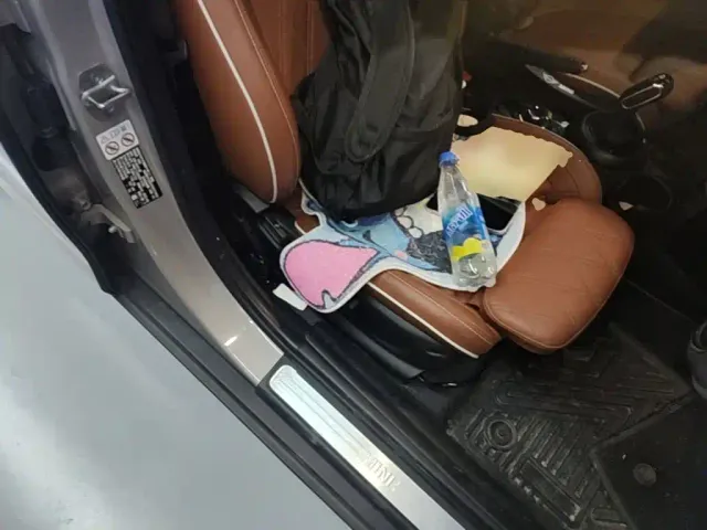 MINI Hatch — Фото автомобиля 24