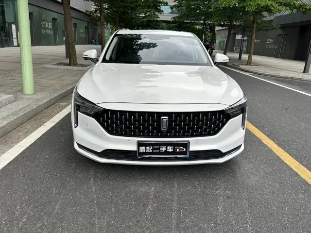 Bestune B70 — Фото автомобиля 2
