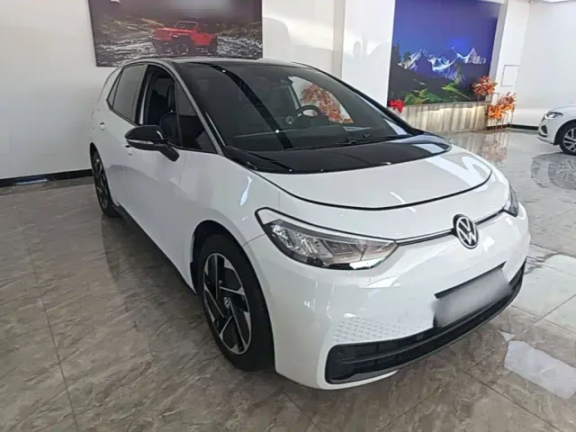 Volkswagen ID.3 — Фото автомобиля 3