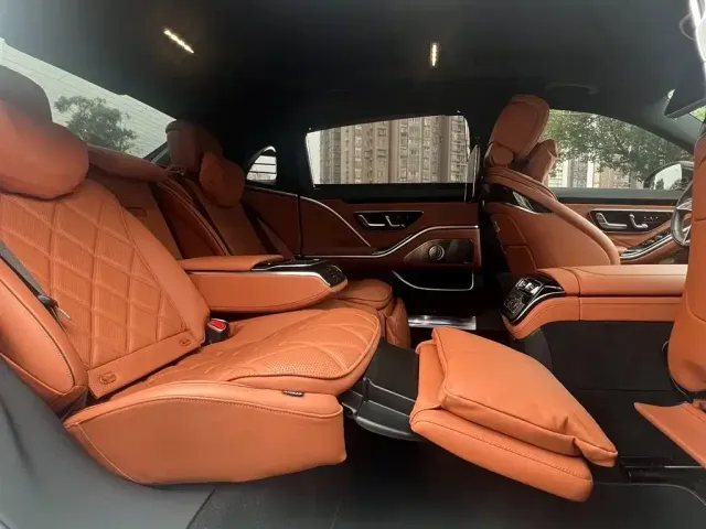 Mercedes-Benz Maybach S-Class — Фото автомобиля 17