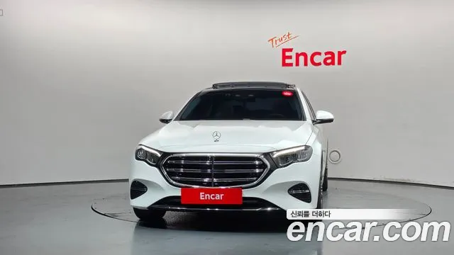 Mercedes-Benz E-Class W214 — Фото автомобиля 3