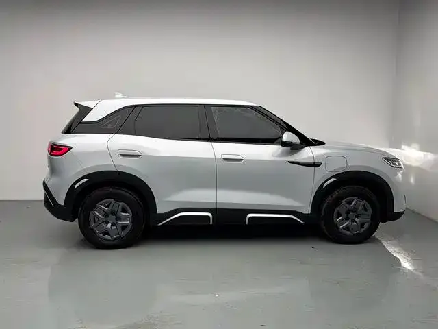 BYD Yuan UP 2025 Smart Drive Edition 401KM Vitality Version — Фото автомобиля 4
