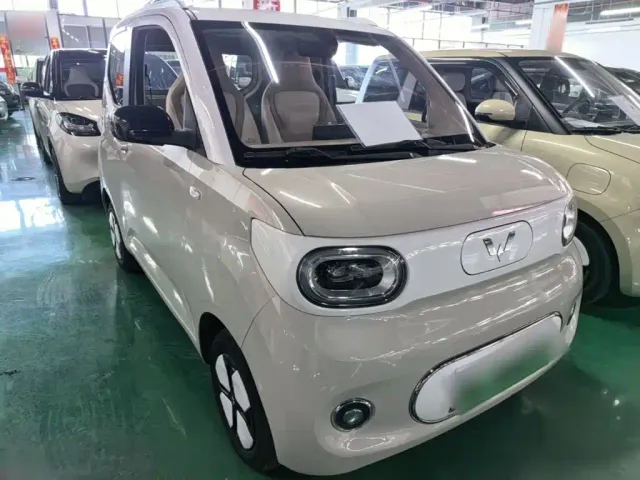 Wuling Hongguang Mini EV — Фото автомобиля 3