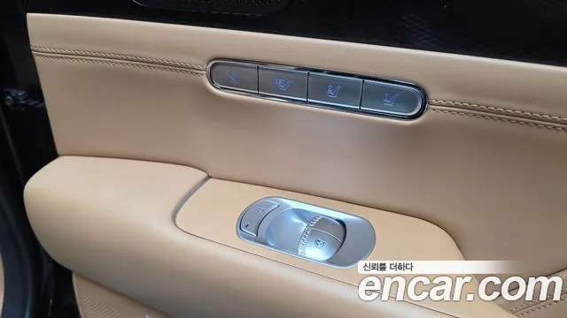 Genesis G90 Бензин 3.5 турбо AWD — Фото автомобиля 18