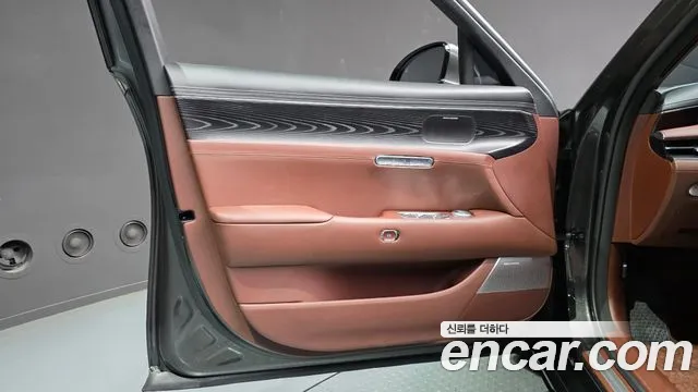 Genesis G90 RS4 — Фото автомобиля 13