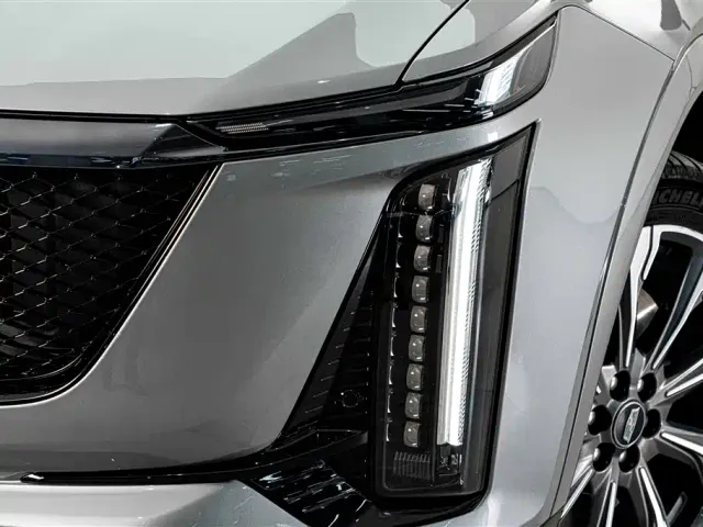 Cadillac XT5 — Фото автомобиля 4