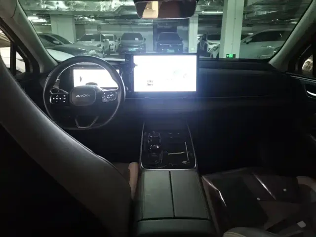 GAC Aion S Plus — Фото автомобиля 11