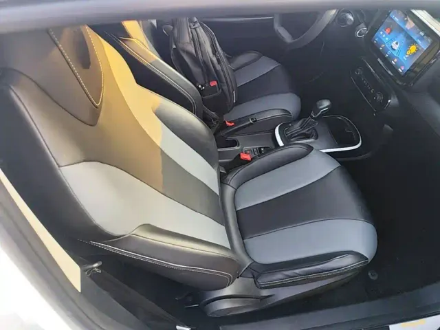 Roewe Clever — Фото автомобиля 24