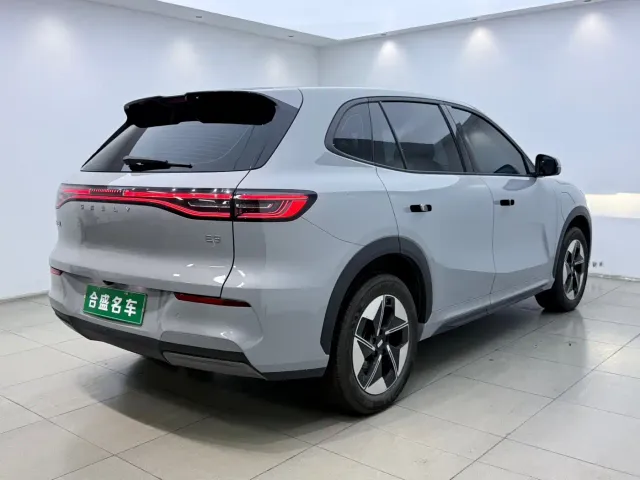 Geely Galaxy E5 — Фото автомобиля 4
