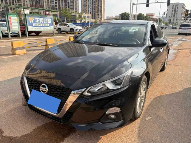 Фотография автомобиля — Nissan Teana
