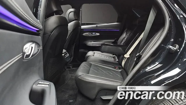 Genesis GV70 Electrified GV70 — Фото автомобиля 11