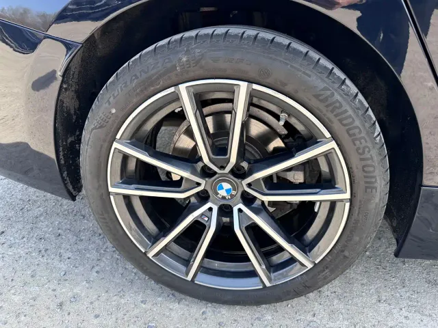 BMW 3 Series — Фото автомобиля 26