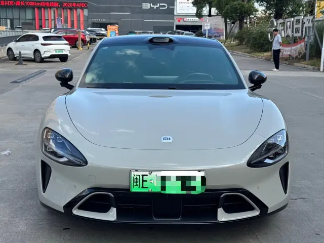 Xiaomi SU7 — Фото автомобиля 2