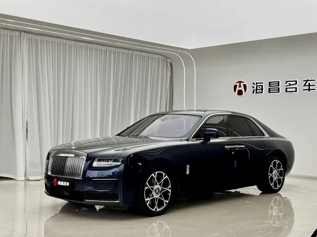 Rolls-Royce Ghost — Фото автомобиля 4