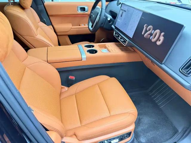 Li Auto L7 — Фото автомобиля 7