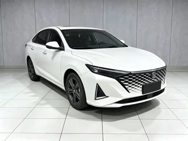 Changan Raeton Plus — Фото автомобиля 3