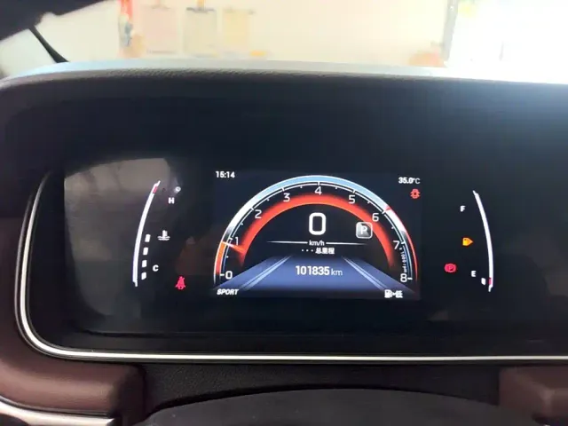 GAC Trumpchi M6 — Фото автомобиля 11