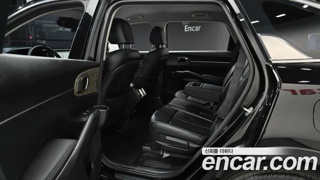 Kia Sorento Sorento 4-е поколение Дизель 2.2 2WD — Фото автомобиля 12