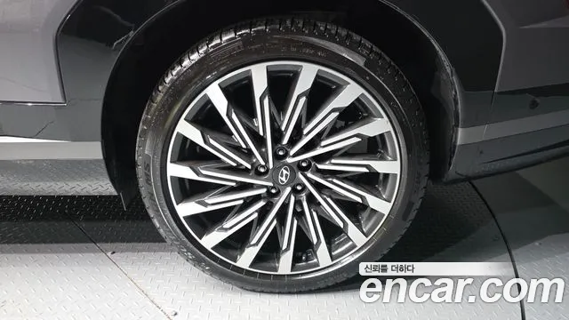 Hyundai Santa Fe MX5 — Фото автомобиля 5