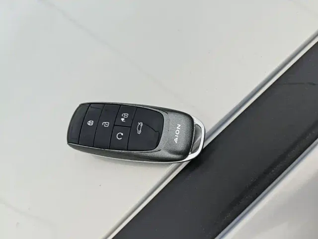 GAC Aion S MAX — Фото автомобиля 8