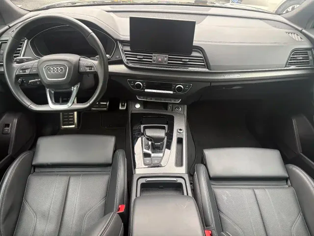 Audi Q5L — Фото автомобиля 12
